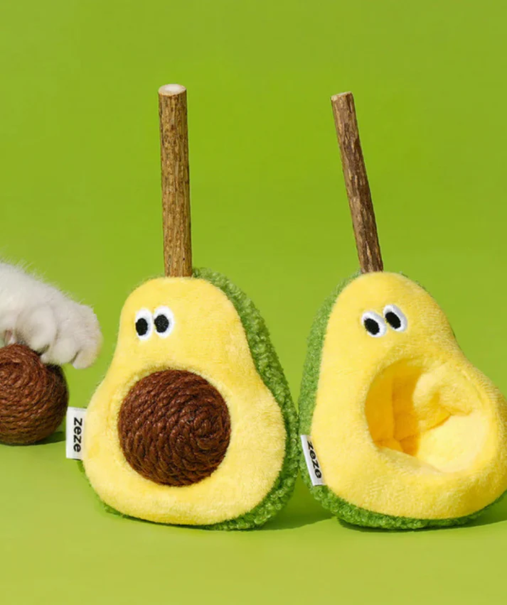 12a6833-224358-zeze-avocado-cat-toy-silvervine-stick-and-sisal-ball-combo-pawpawup-93434avocadojuteballtoy