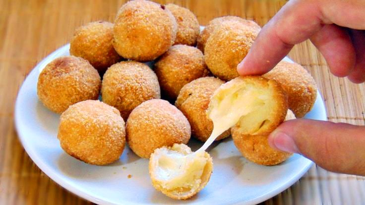 Bolinha-de-Queijo